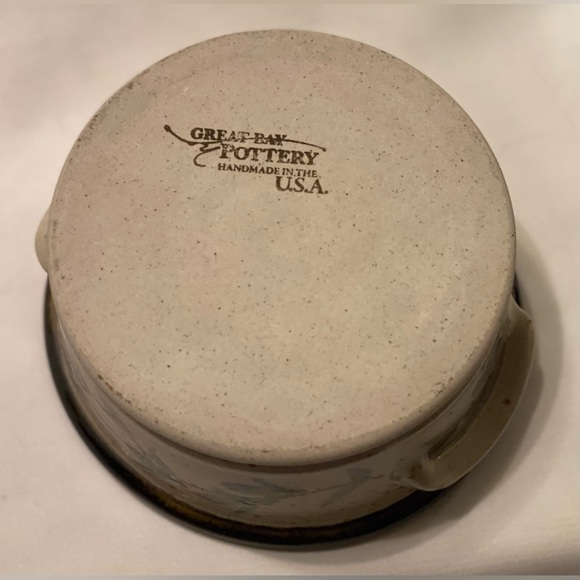 Great Bay Pottery Crock Collectible Retired Design Greenland, NH USA - Picture 9 of 9